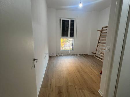 Jepet me qera apartament 2+1+2  tek Trio Towers,Don Bokso!