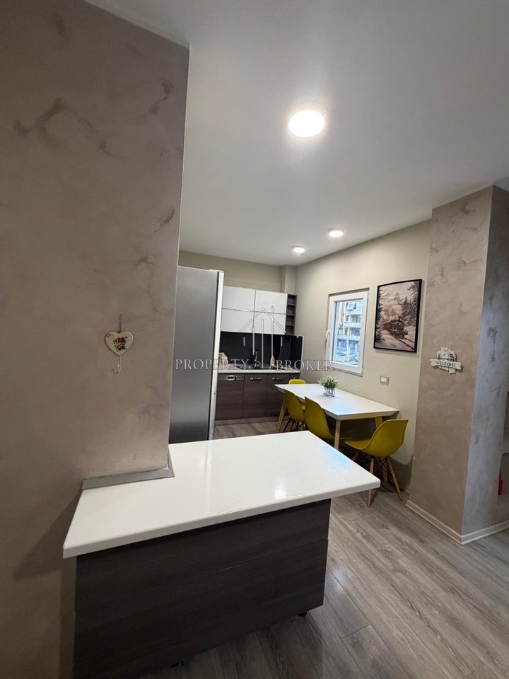 Apartment 2+1+balcony for sale in Kodra e Diellit!