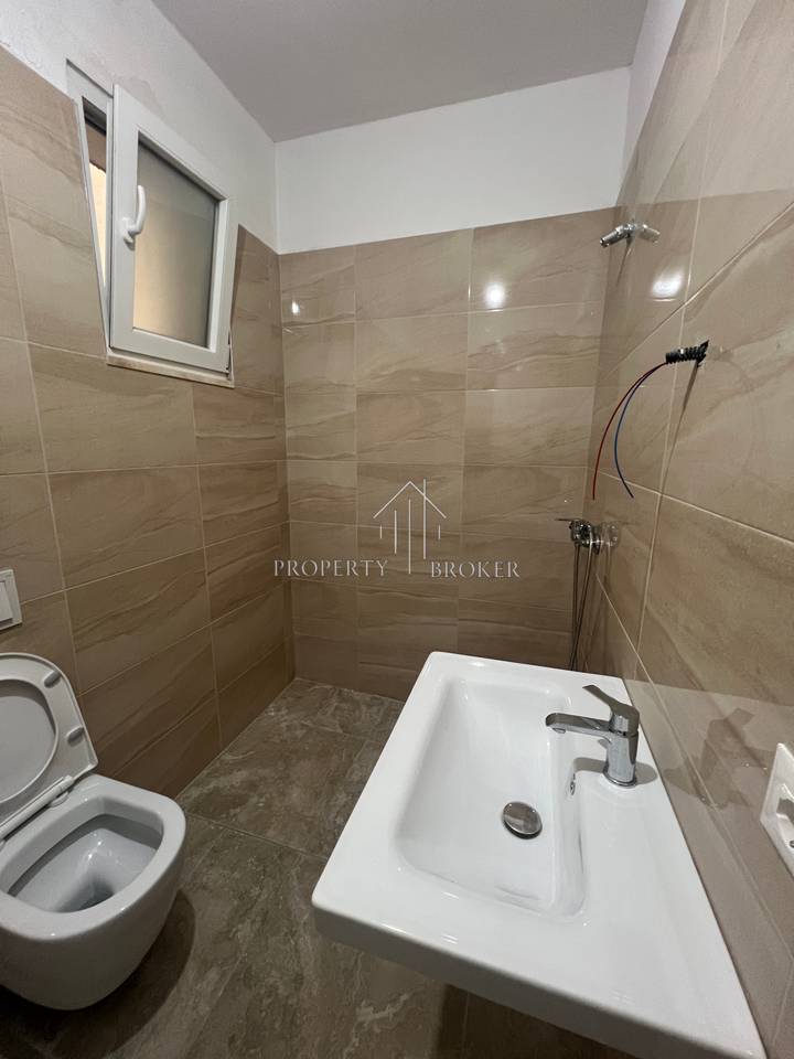 Jepet me qera apartament 2+1+2  tek Trio Towers,Don Bokso!