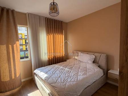 Jepet me qera apartamenti 2+1 ne Yzberisht