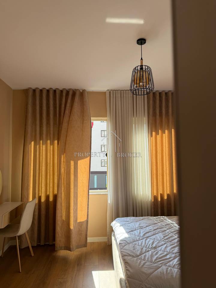 Jepet me qera apartamenti 2+1 ne Yzberisht