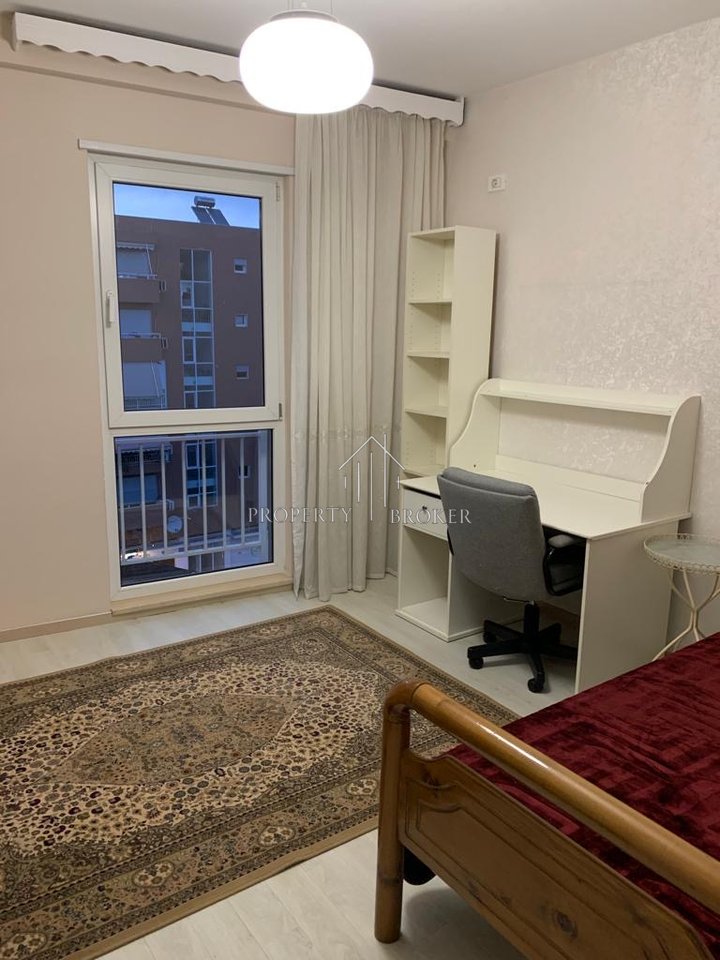 Jepet me qera apartament 3+1+2Ttek Komplesksi Gener 2,Jordan Misja!