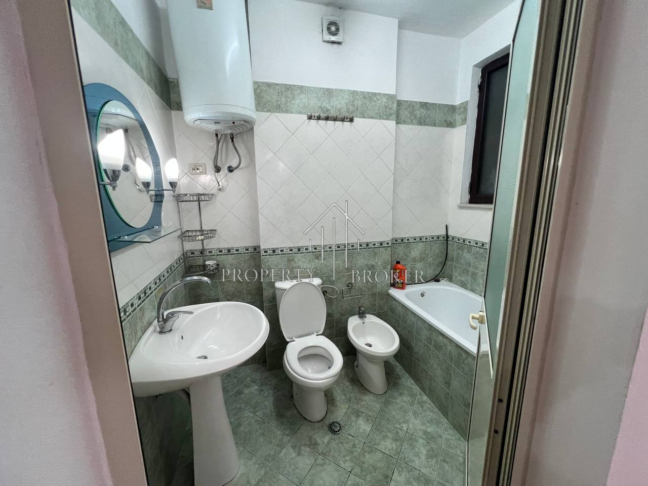 Affittasi appartamento 3+1+2T presso il complesso Intermedica, Via Panorama!