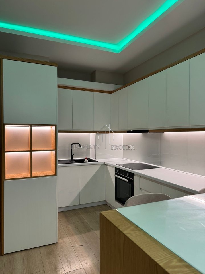 A 2+1+2 apartment is for rent at Casa Italia!