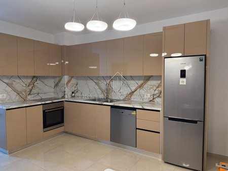 🏡 Jepet me qira apartament 2+1 tek Rruga e Dibres!