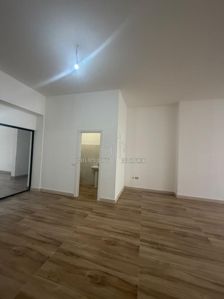 🏡 Jepet ambjent biznesi me qera  Donika Center
