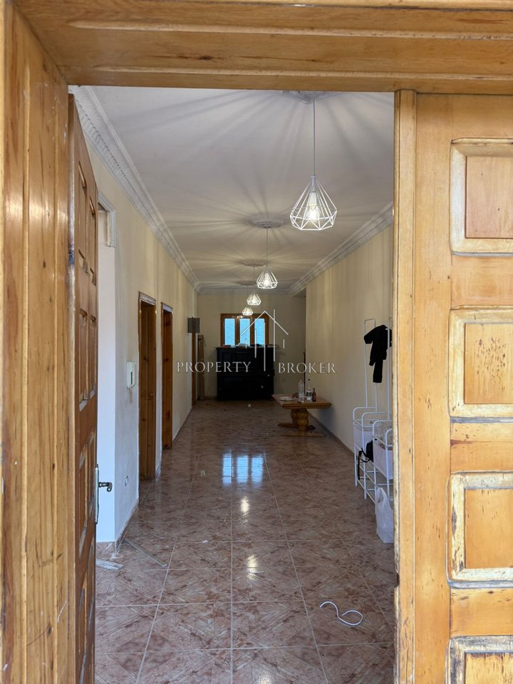 🏡 3-storey Villa for rent 7+1+3 Allias .Spiro Çipi Street