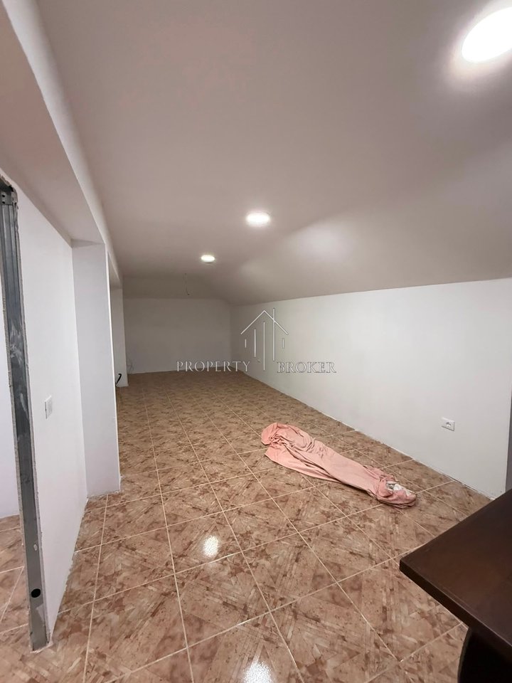 🏡 3-storey Villa for rent 7+1+3 Allias .Spiro Çipi Street
