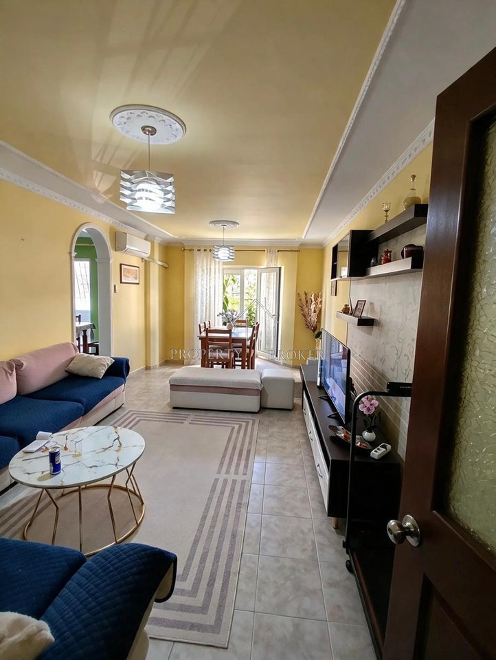 🏡 Appartamento 2+1+2 in affitto Laprak Blloku Gintash