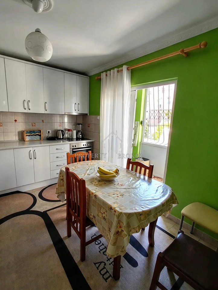 🏡 Appartamento 2+1+2 in affitto Laprak Blloku Gintash