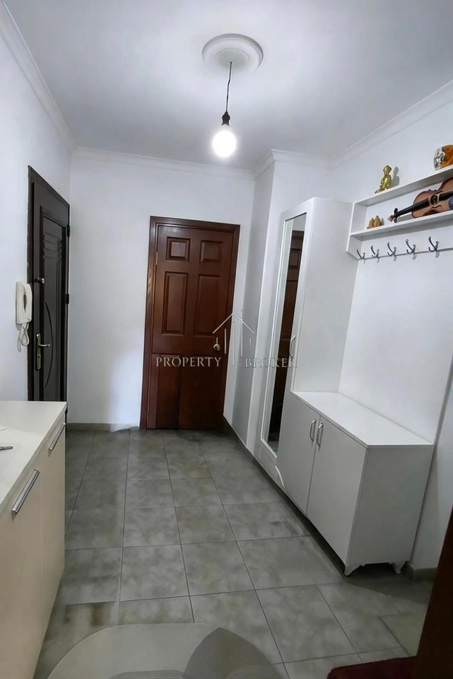 🏡 Appartamento 2+1+2 in affitto Laprak Blloku Gintash