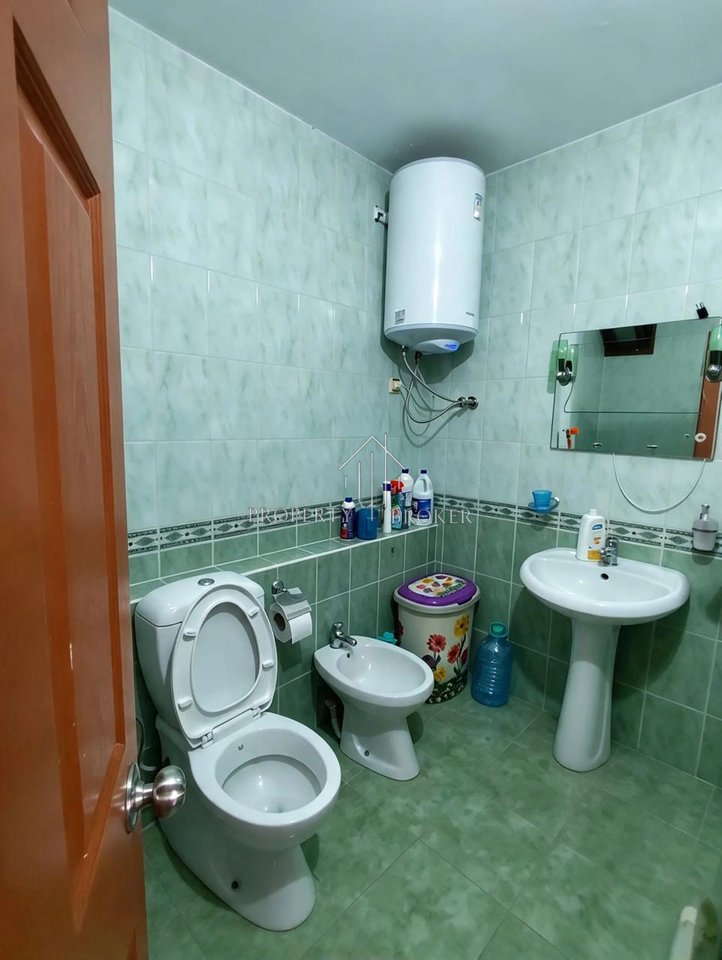🏡 Appartamento 2+1+2 in affitto Laprak Blloku Gintash