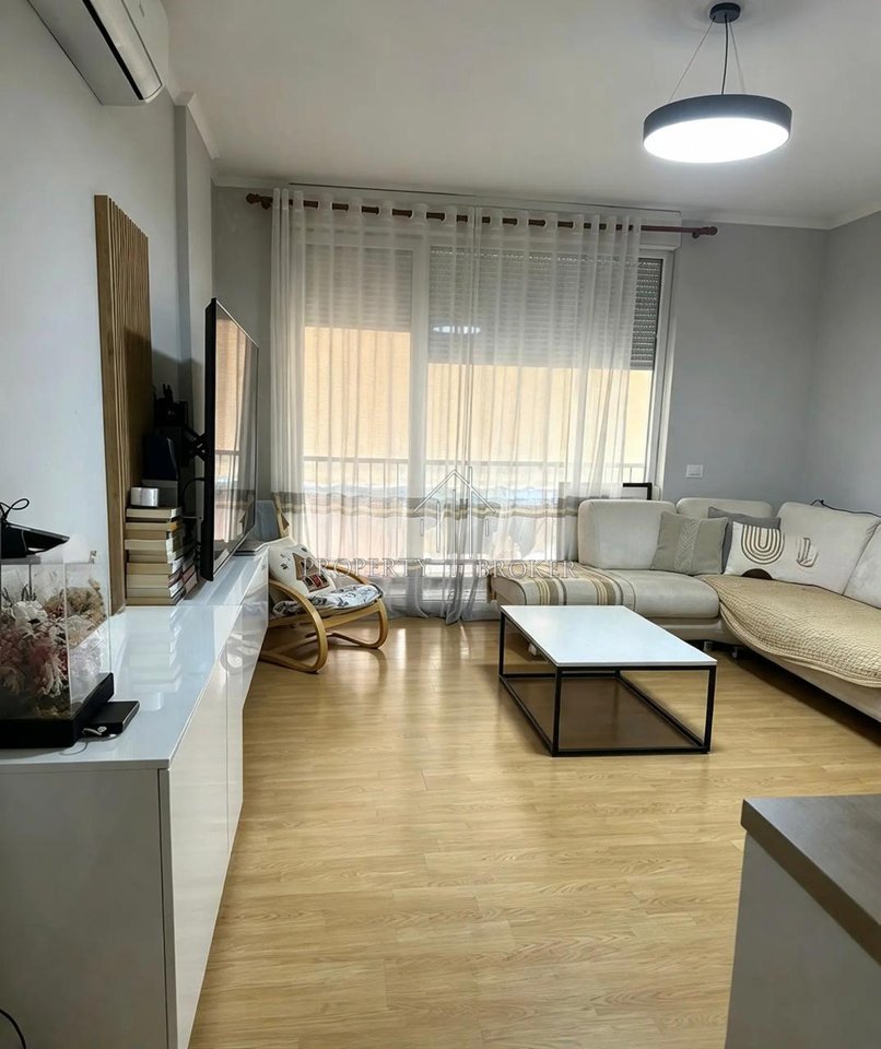 🏡 Appartamento 2+1+2 in affitto 21 Dhjetori