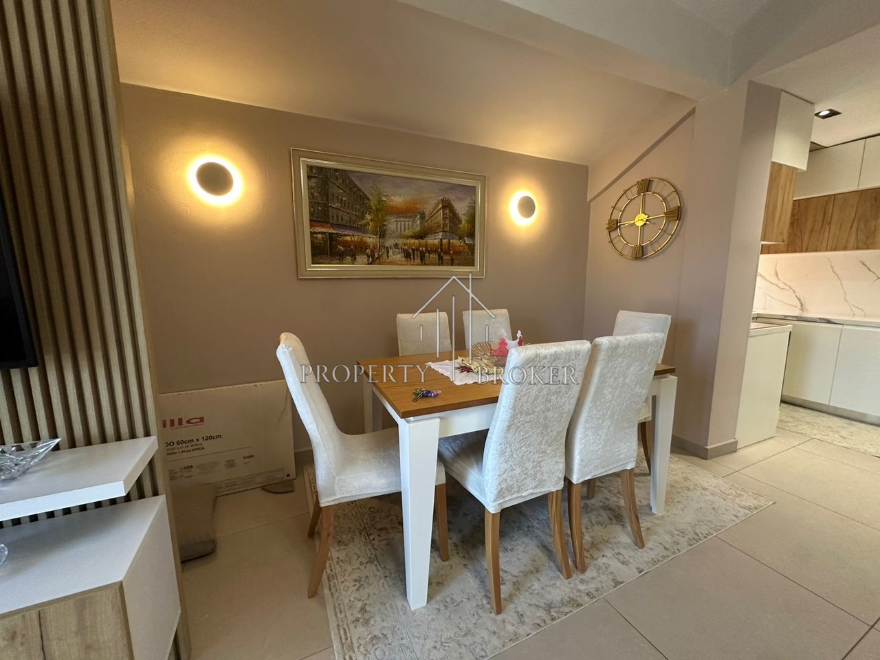 🏡 Jepet me qira apartament 2+1 Rruga Marie Logeci,Xhamllik!