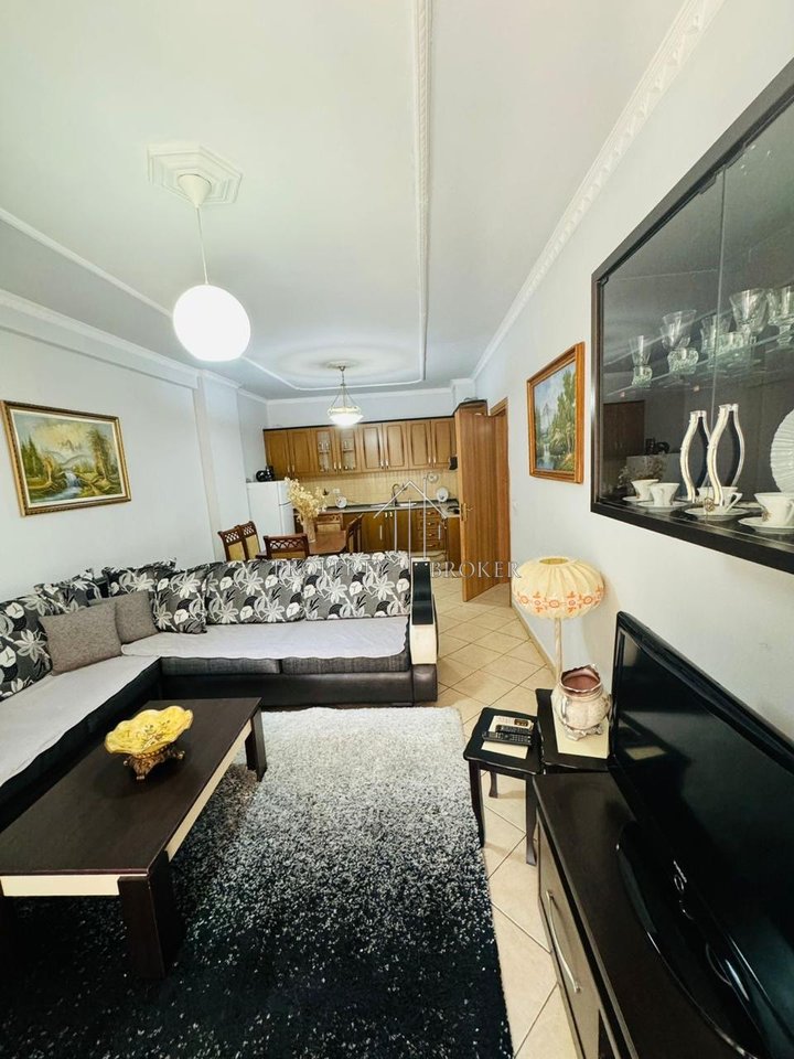 🏡 Appartamento 2+1 in affitto ad Astir
