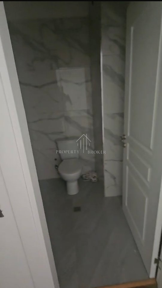 🏡 Shitet apartament 2+1+2+Post Parkimi,tek Rezidenca Mirabella,Xhamllik!