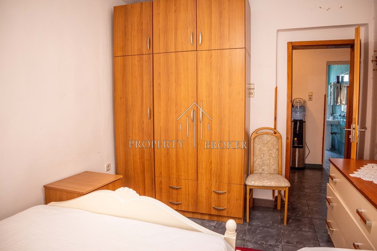 2+1 apartment for rent at Pazari i Ri!