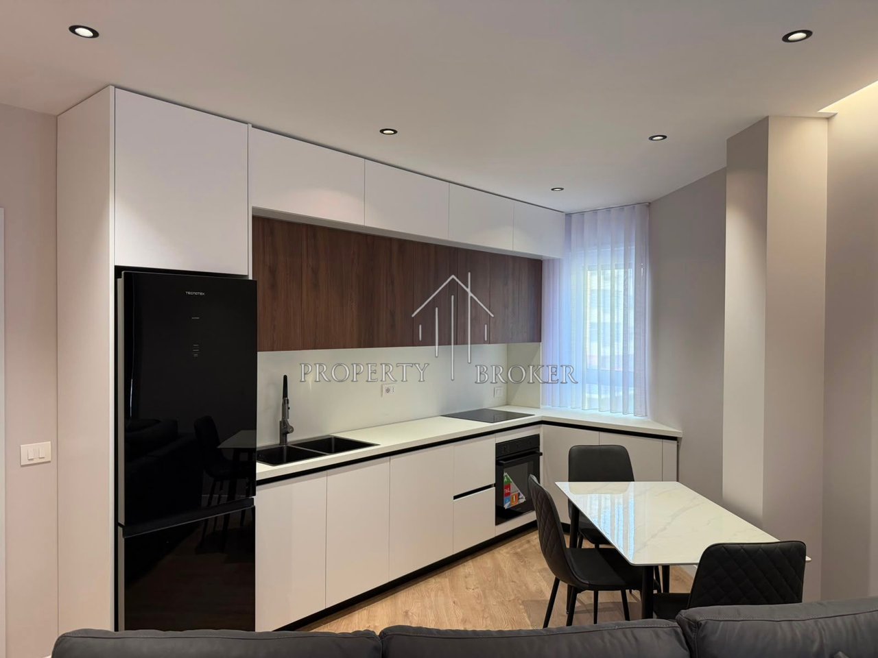 🏡 Jepet me qera apartment 1+1 te SELVIA me post parkimi