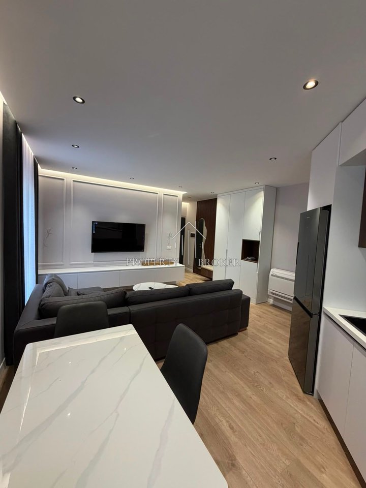 🏡 Jepet me qera apartment 1+1 te SELVIA me post parkimi