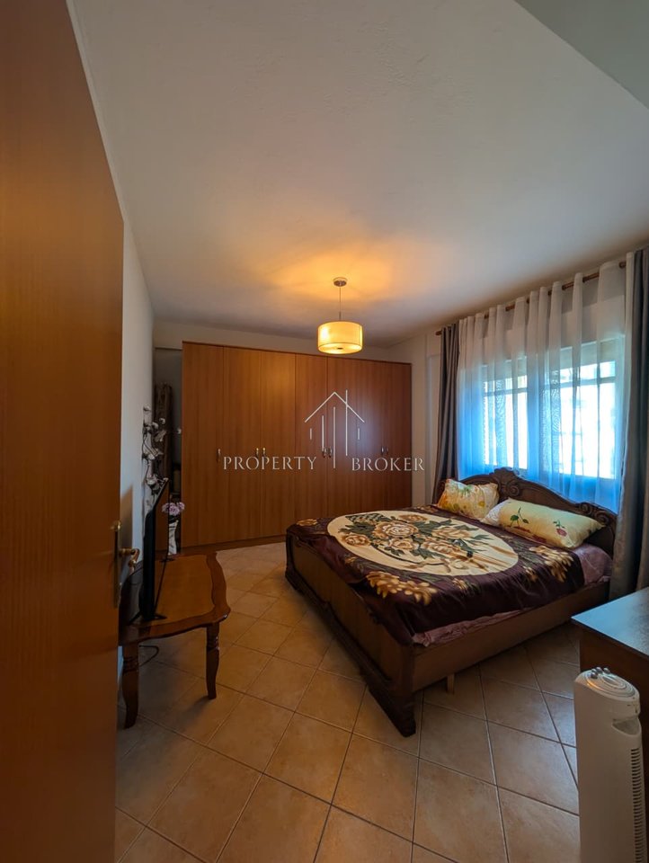 Appartamento 2+1+2 in affitto a Komuna Parisit, 70.000 Leke/mese