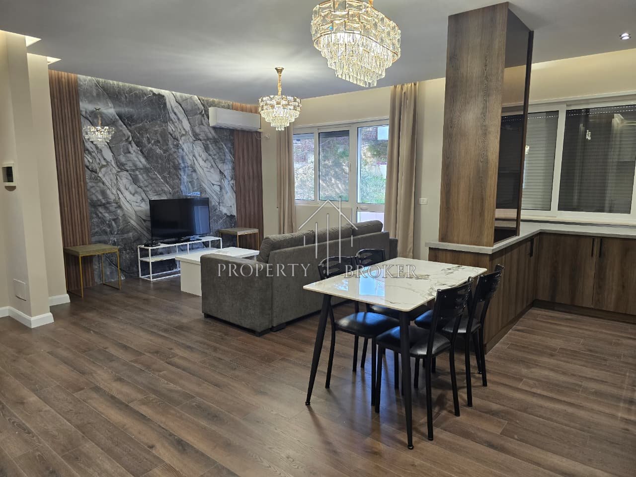 Shitet apartament 2+1+2 tek Kopshti Botanik, 197 mln Leke!