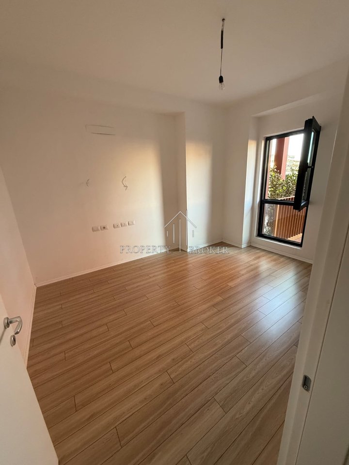 Office for rent at Garden Building