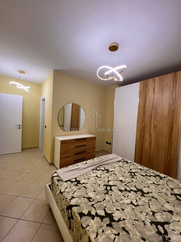 🏡 Jepet me qira apartament 2+1+2 Qemal Stafa