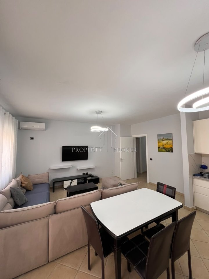 🏡 Jepet me qira apartament 2+1+2 Qemal Stafa
