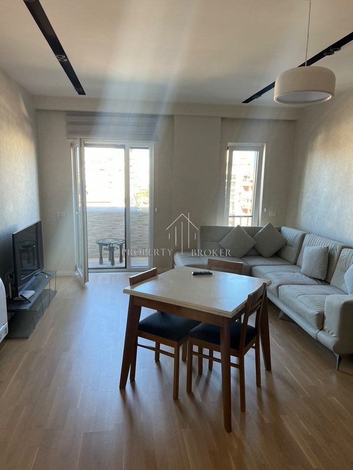 Jepet apartament 1+1+🅿️ tek Quartum Residence, Rr Panorama!