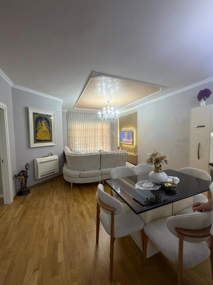 Shitet apartament 2+1+2 Don Bosko Vizion Plus !