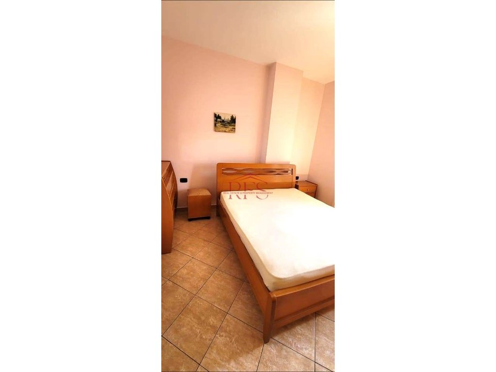 Gallery 01