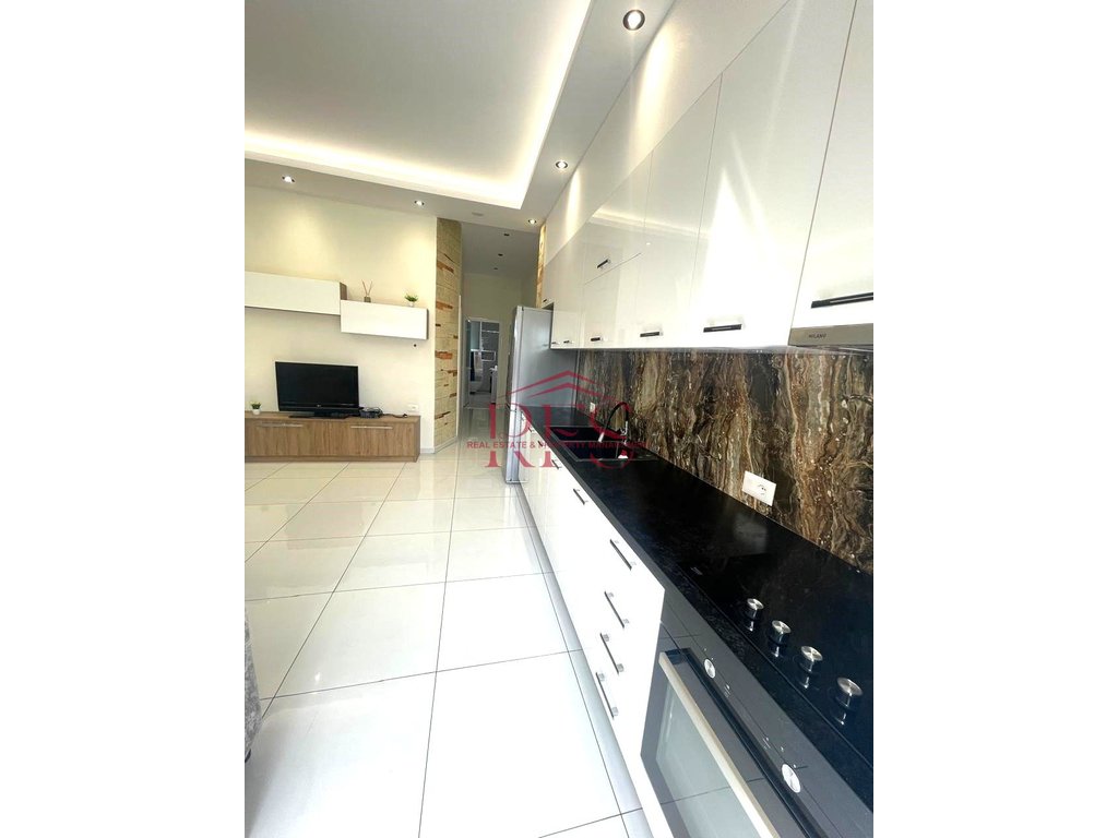 Gallery 01