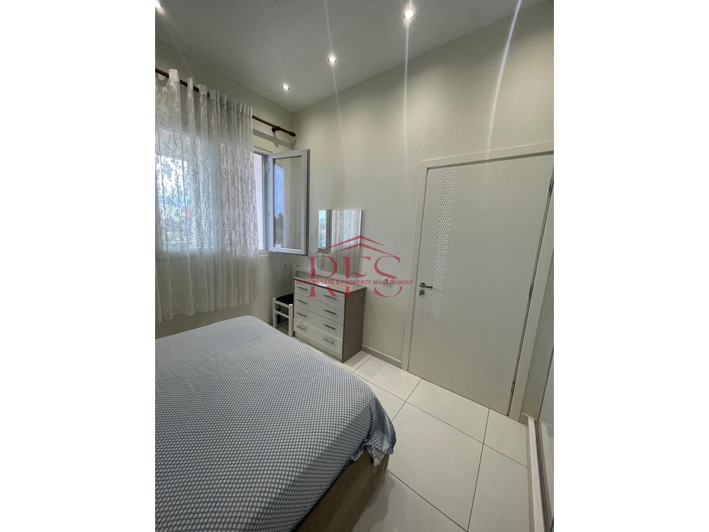 Gallery 01