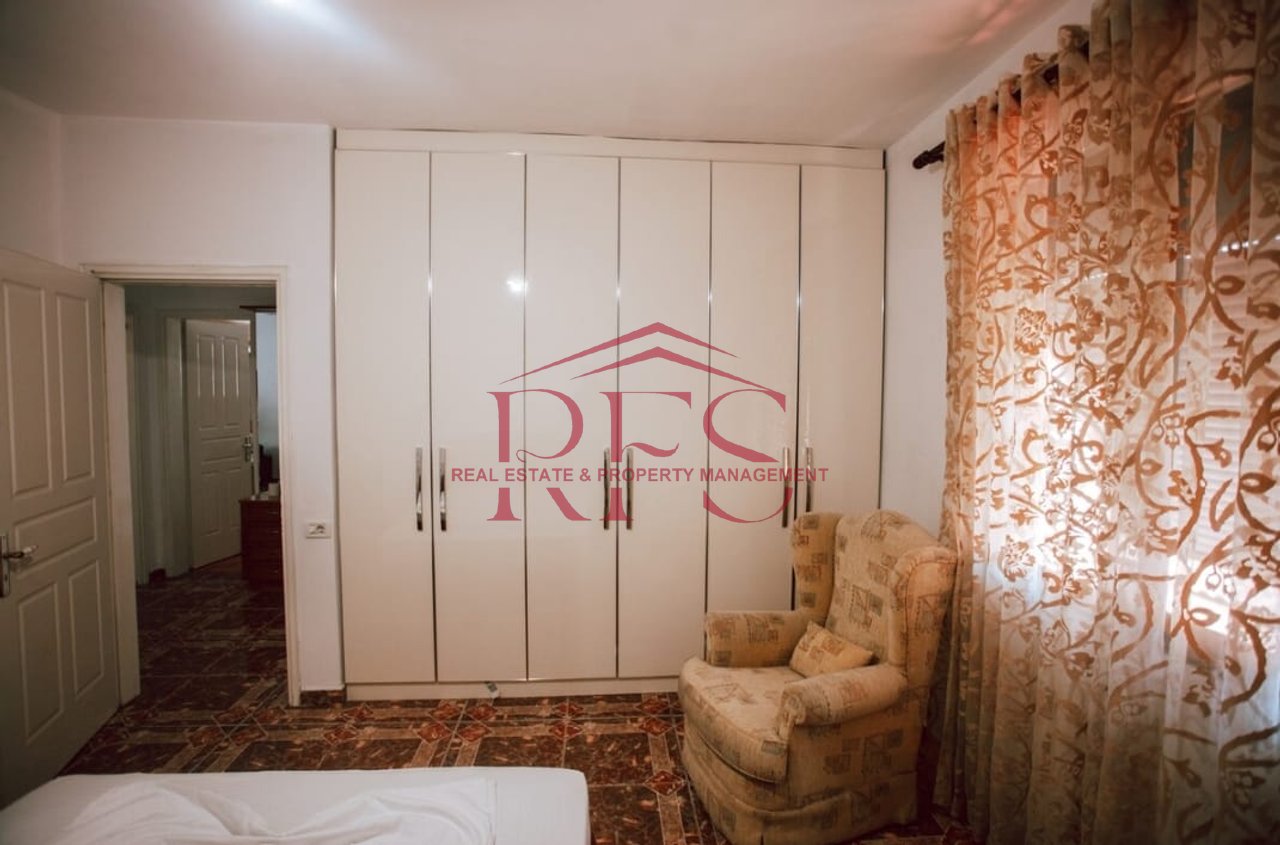 📍 Jepet me Qira Apartament 3+1 – 5 Maji, përballë Concordit
