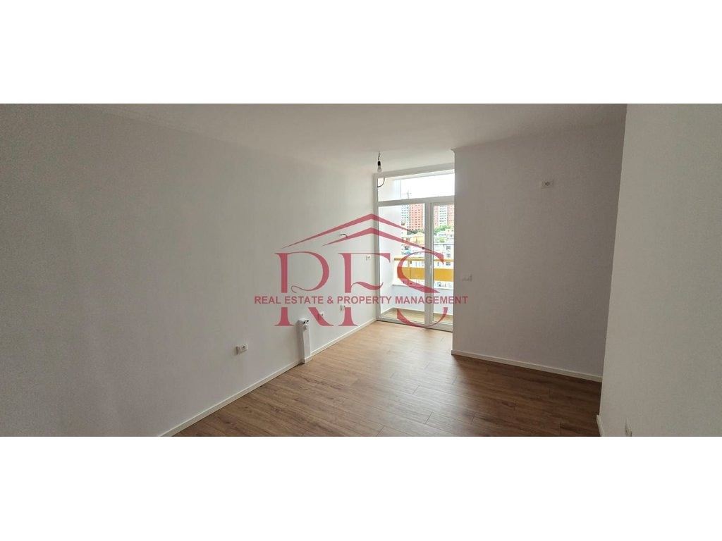 Gallery 01
