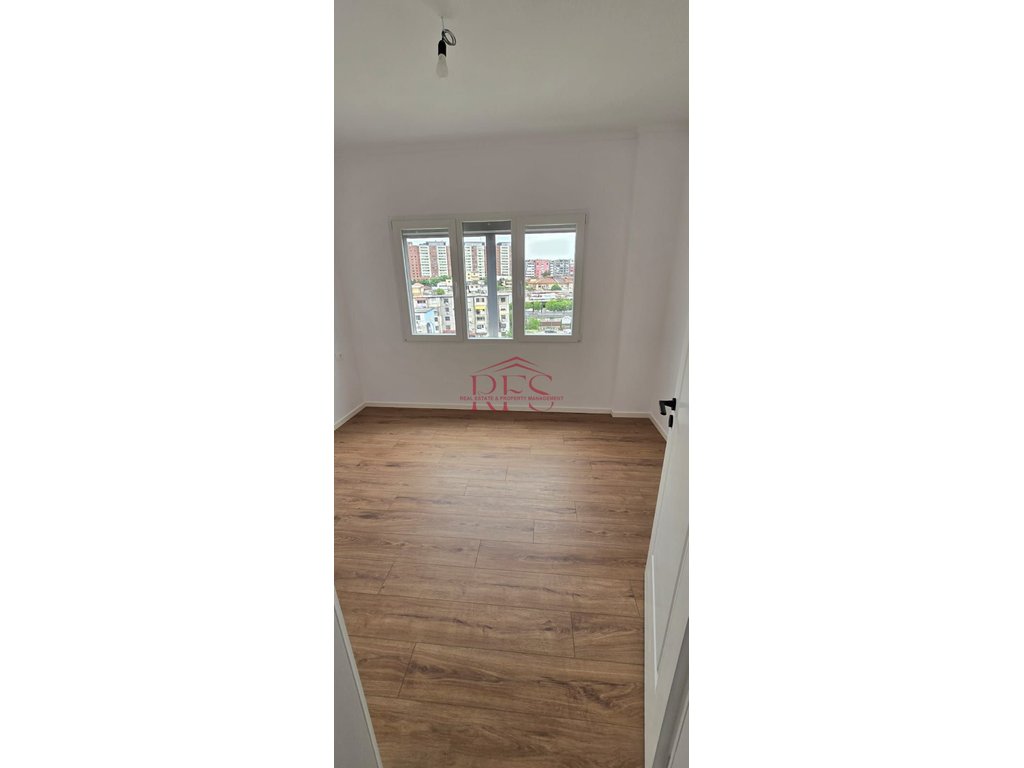 Gallery 01