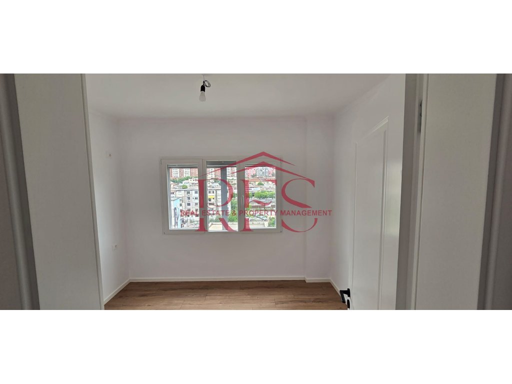 Gallery 01