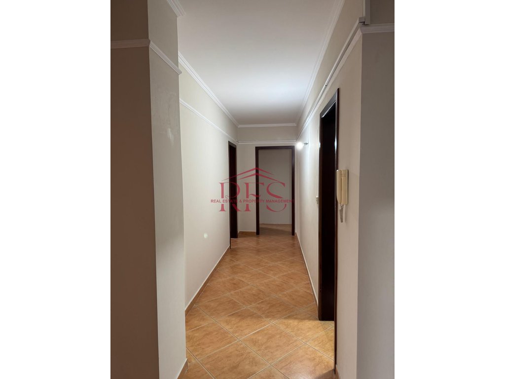 Gallery 01