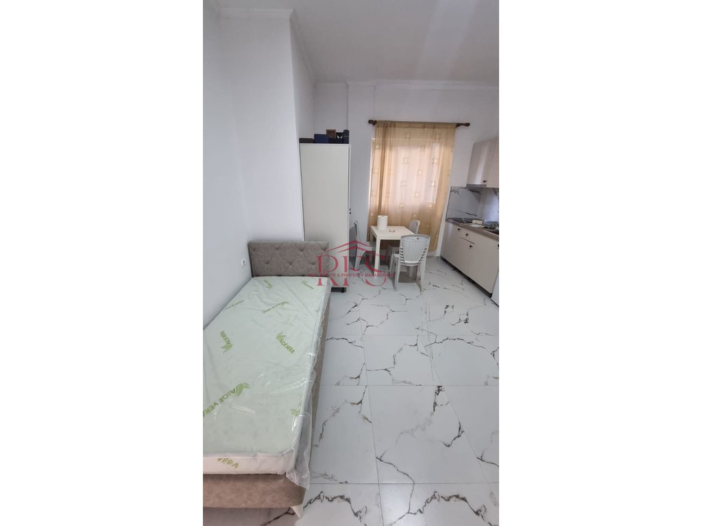 Gallery 01