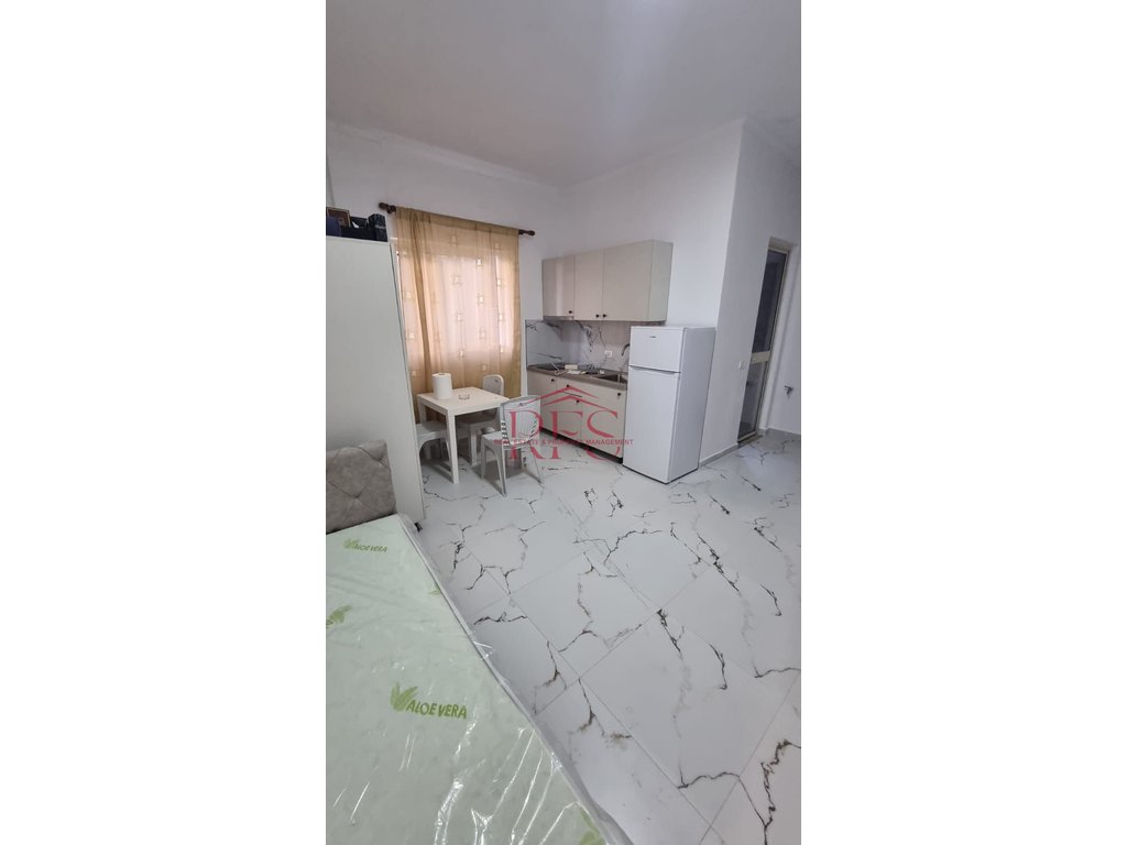 Gallery 01