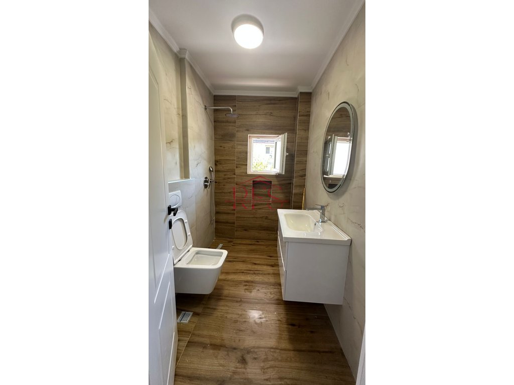 Gallery 01