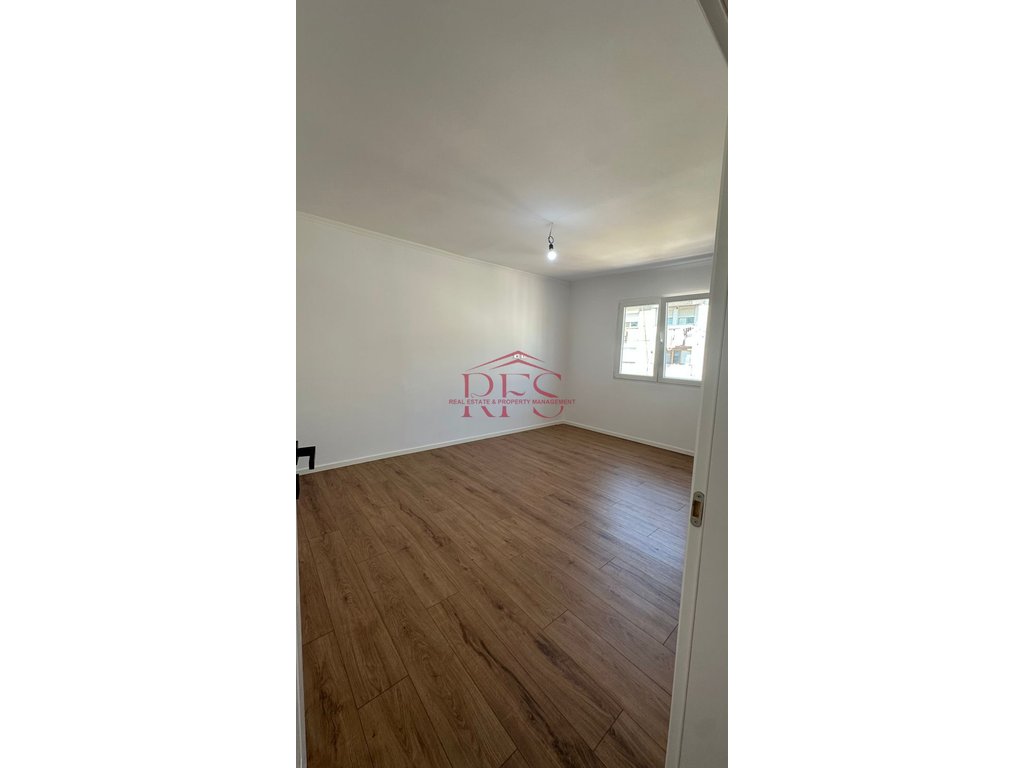 Gallery 01