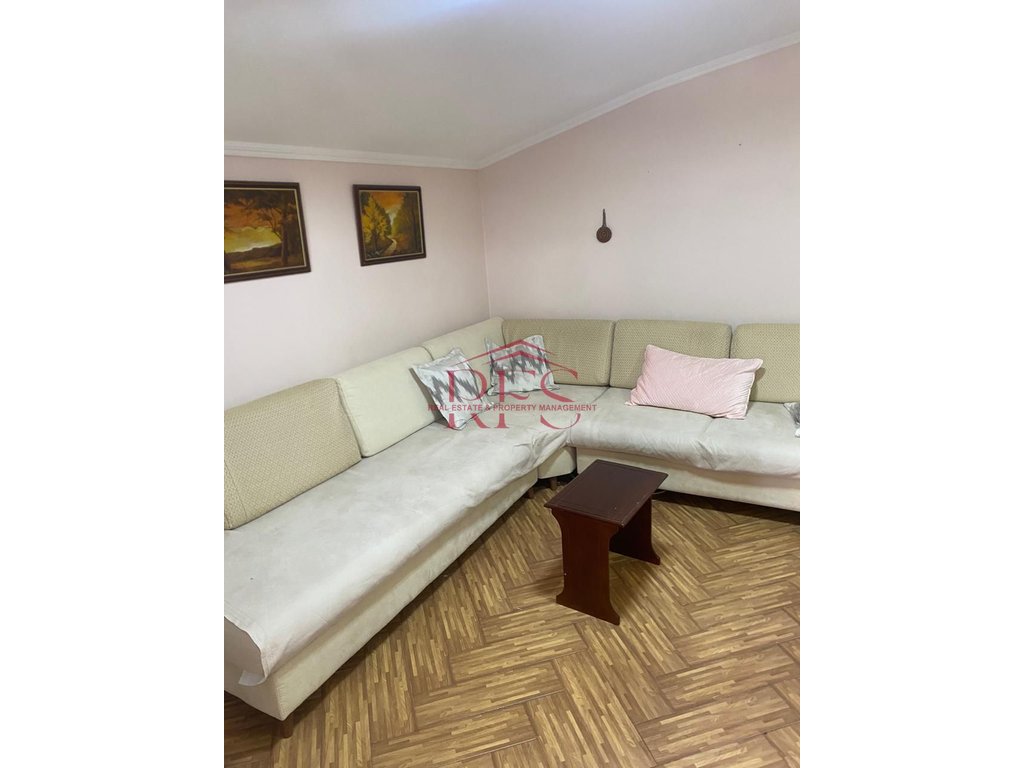 Gallery 01