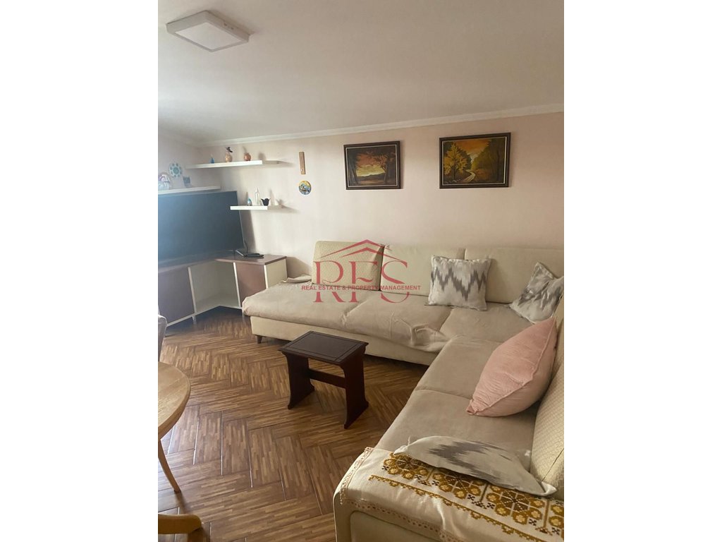 Gallery 01
