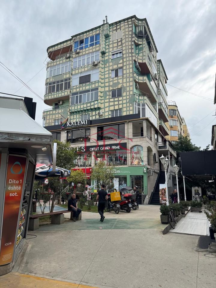 🔥SUPER SPAZIO IN AFFITTO IN WILSON SQUARE A BLOK