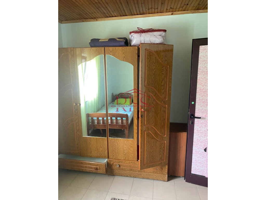 Gallery 01