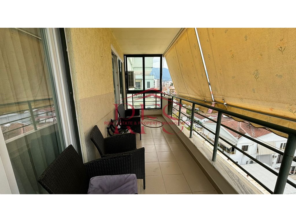 Gallery 01