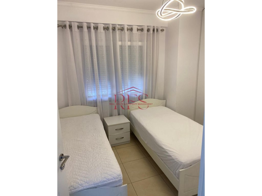 Gallery 01