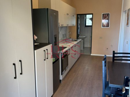 🏡 Apartament 1+1 në shtëpi private
🆕 Sapo i arreduar
🚗 Mundësi parkimi brenda çmimit
🔒 Ambient i qetë dhe privat
💰 Çmimi: 450€ (i padiskutueshëm)

📍 Mundësi ideale për çift ose individ që kërkon qetësi dhe rehati!