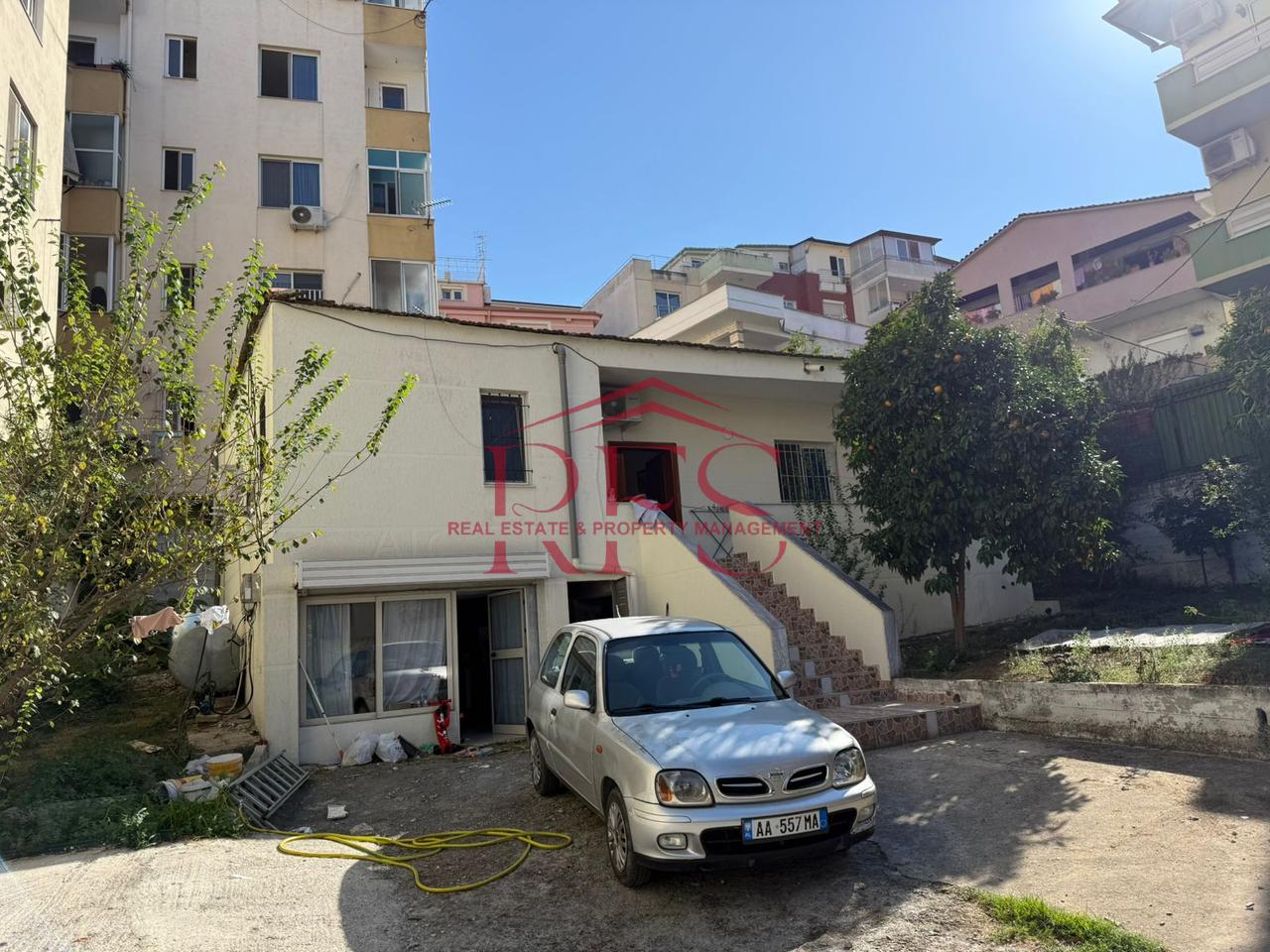 🏡 Apartament 1+1 në shtëpi private
🆕 Sapo i arreduar
🚗 Mundësi parkimi brenda çmimit
🔒 Ambient i qetë dhe privat
💰 Çmimi: 450€ (i padiskutueshëm)

📍 Mundësi ideale për çift ose individ që kërkon qetësi dhe rehati!